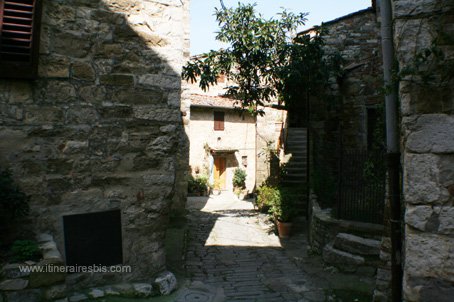 La route du Chianti Ruelle du village de Montefioralle