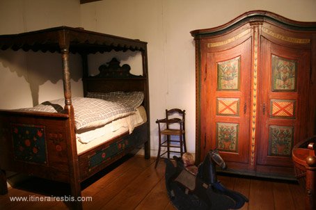 Reconstitution d'une chambre typiquement Alsacienne