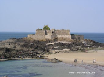 L'ilot du grand Bé à Saint Malo