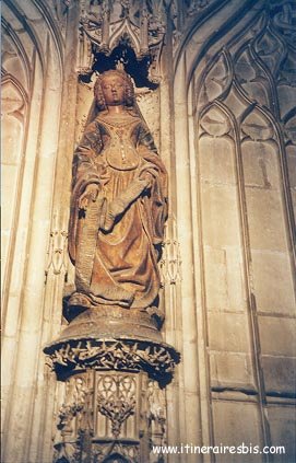 Statue de la cathédrale Statue de la cathédrale
