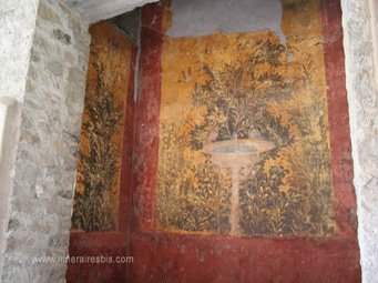 Visite de la villa romaine Oplontis le viridarium (petite chambre)