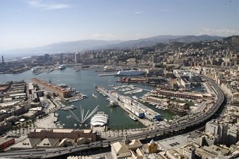 Le port de Gênes Le port de Gênes