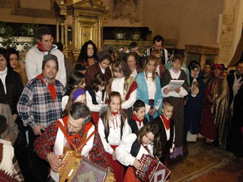 Chants religieux et veillée à la Basilique Sainte Rita à Cascia