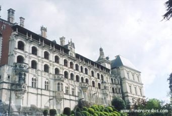 Arrière du château de Blois