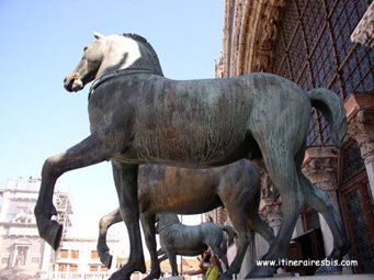 Les chevaux en bronze de la basilique de Venise