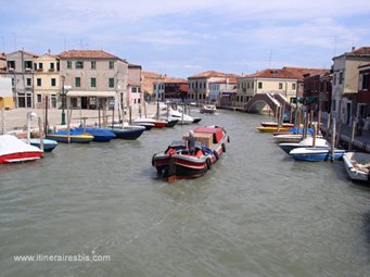 Loin de l'agitation de Venise....Murano Loin de l'agitation de Venise....Murano