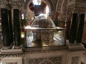Basilique Saint André reliques de Saint André Basilique Saint André reliques de Saint André