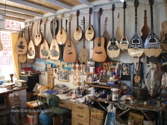 L'atelier du luthier L'atelier du luthier