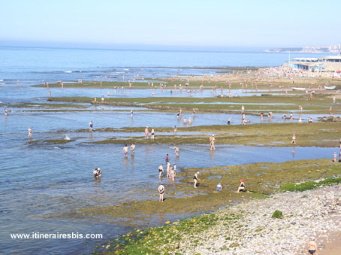 Les bains de "pieds" sur les plages d'Estoril