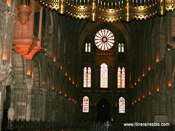 Intérieur de la Basilique Saint Remi