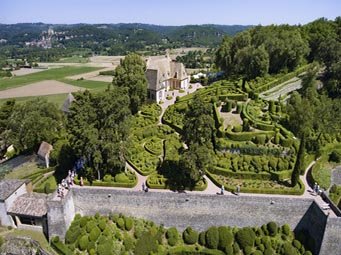 Visite des jardins suspendus de Marqueyssac, vue aérienne Photo : ©jardins de Marqueyssac