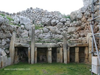 Temple néolithique de Ggantja (Malte)