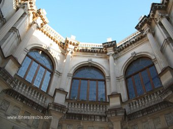 Cour intérieure de la mairie d'Héraklion