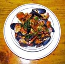 Restaurant Scoglio di Frisio, pizza mixte champignon mozzarella Moules